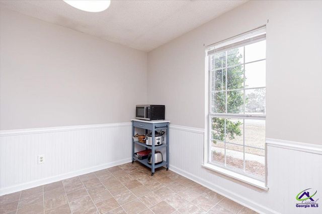 102 Sleepy Lane, Warner Robins, GA 31088