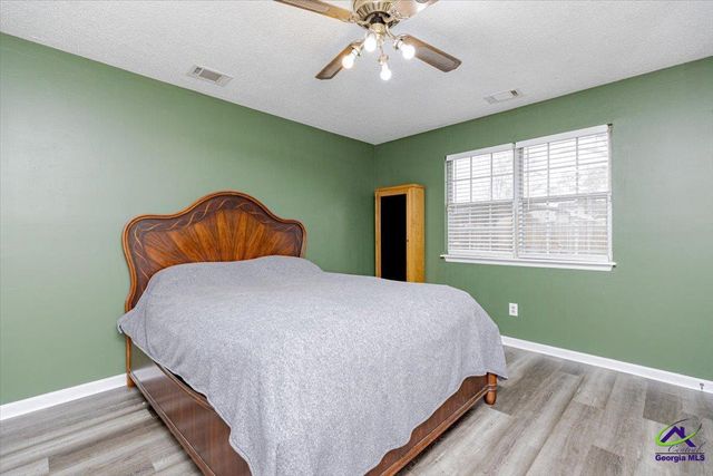 102 Sleepy Lane, Warner Robins, GA 31088