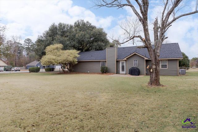 102 Sleepy Lane, Warner Robins, GA 31088