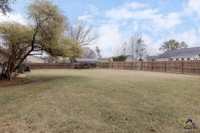 102 Sleepy Lane, Warner Robins, GA 31088