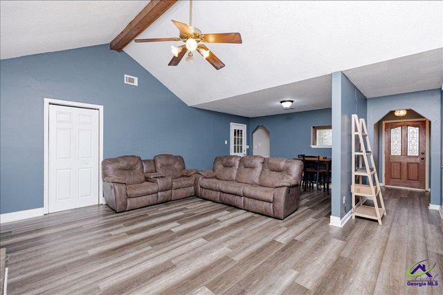 102 Sleepy Lane, Warner Robins, GA 31088