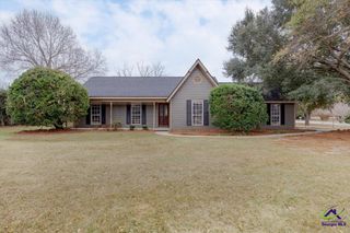 102 Sleepy Lane, Warner Robins, GA 31088