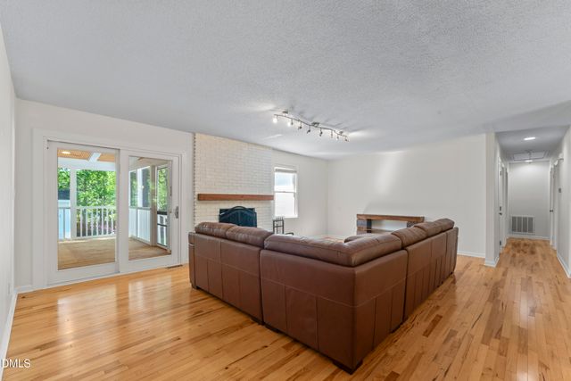 204 Rosehaven Drive, Raleigh, NC 27609