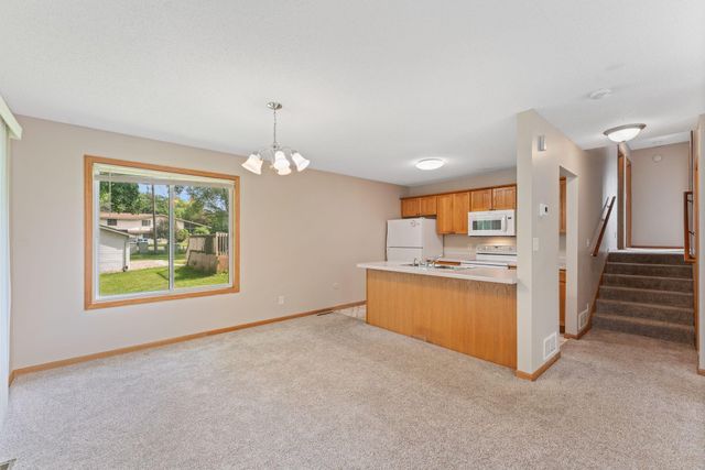 1380 Silver Lake Road NW, New Brighton, MN 55112