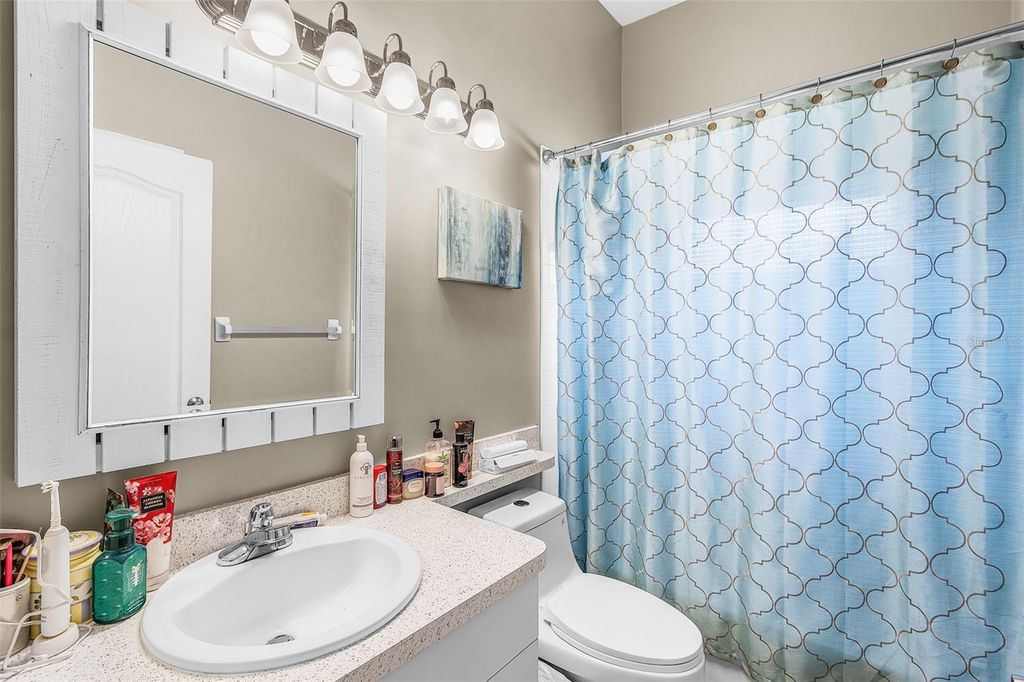 Image 22 of property listing at 12808 VISTA PINE CIRCLE, Fort Myers, FL 33913