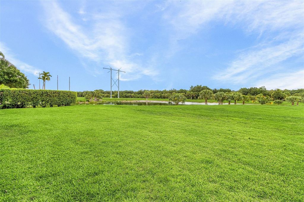 Image 30 of property listing at 12808 VISTA PINE CIRCLE, Fort Myers, FL 33913