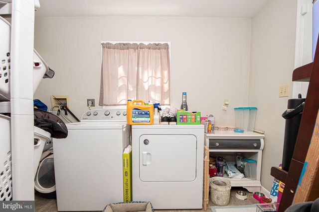122 W 9TH ST, Front Royal, VA 22630