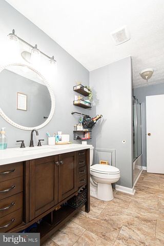 122 W 9TH ST, Front Royal, VA 22630
