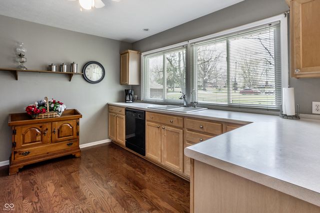 4757 E 64th Street E, Indianapolis, IN 46220