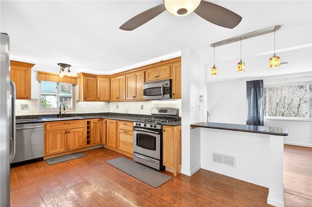 1085 Saxonburg Blvd, O'hara, PA 15116