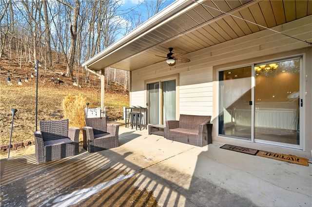 1085 Saxonburg Blvd, O'hara, PA 15116