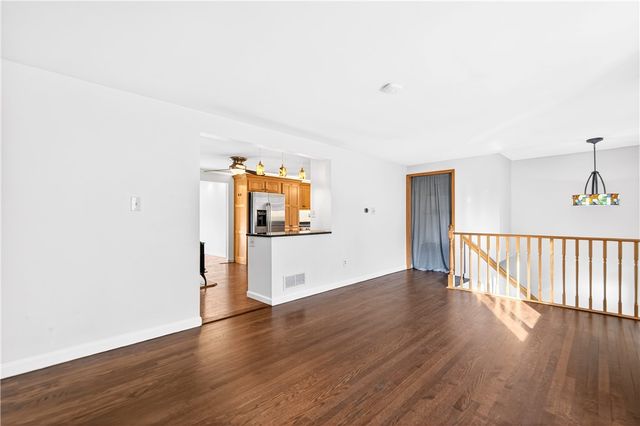 1085 Saxonburg Blvd, O'hara, PA 15116