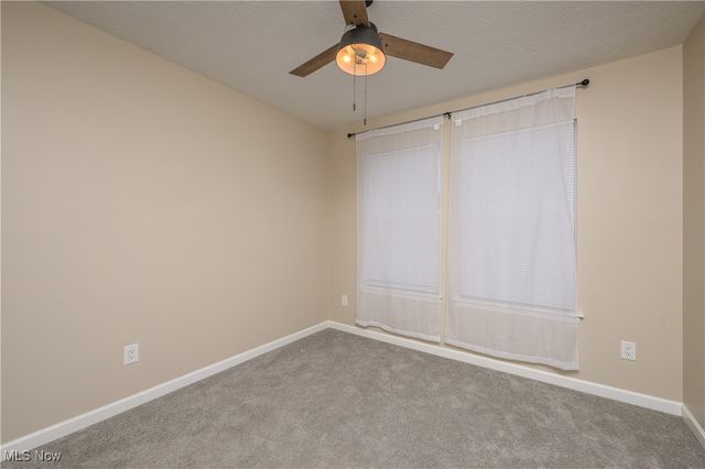 568 Auld Farm Circle, Akron, OH 44320