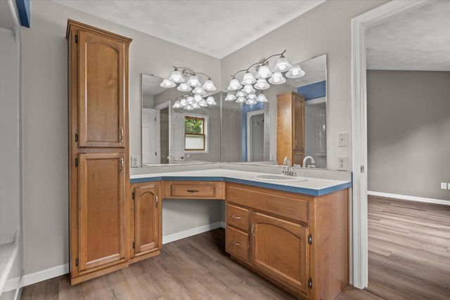 1141 PENDLETON ROAD, Neenah, WI 54956