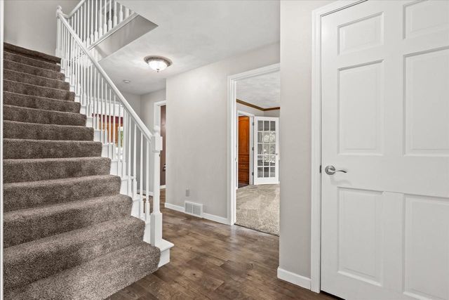 1141 PENDLETON ROAD, Neenah, WI 54956