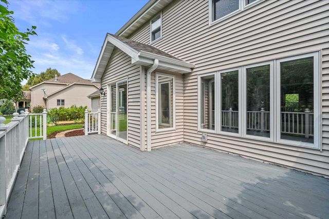 1141 PENDLETON ROAD, Neenah, WI 54956
