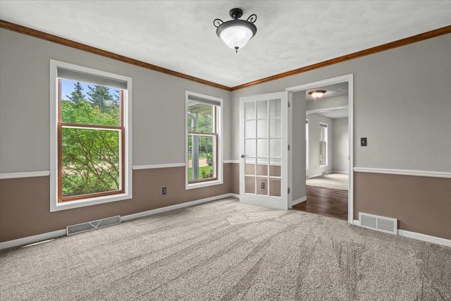 1141 PENDLETON ROAD, Neenah, WI 54956