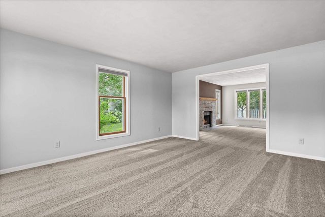 1141 PENDLETON ROAD, Neenah, WI 54956