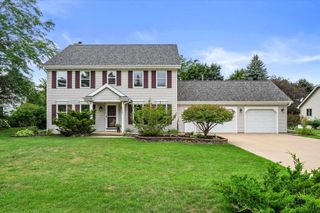 1141 PENDLETON ROAD, Neenah, WI 54956