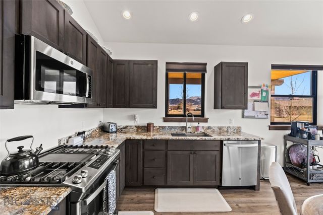 726 & 728 Madison Avenue, Ennis, MT 59729