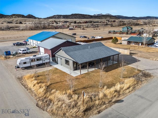 726 & 728 Madison Avenue, Ennis, MT 59729