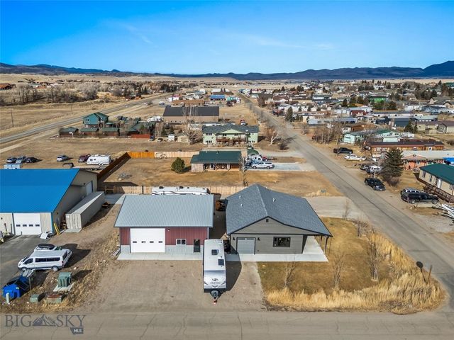 726 & 728 Madison Avenue, Ennis, MT 59729