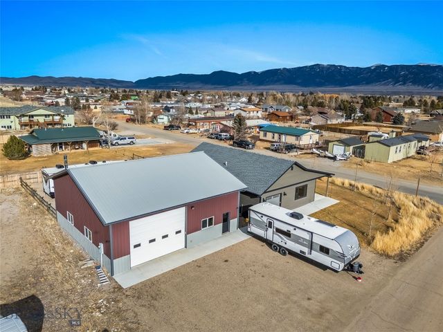 726 & 728 Madison Avenue, Ennis, MT 59729