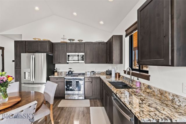 726 & 728 Madison Avenue, Ennis, MT 59729