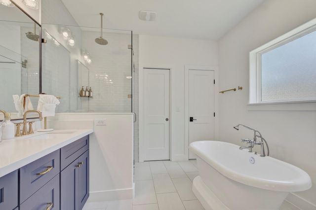 21214 Santa Rosa Ave, Lago Vista, TX 78645