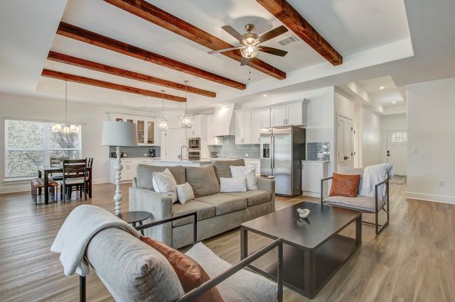 21214 Santa Rosa Ave, Lago Vista, TX 78645