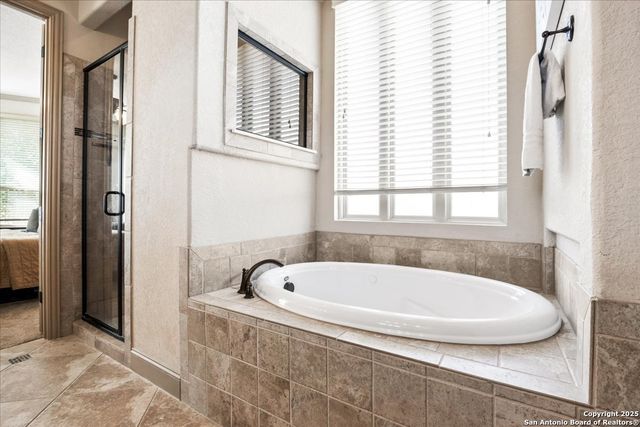 25707 Preserve Crst, San Antonio, TX 78261