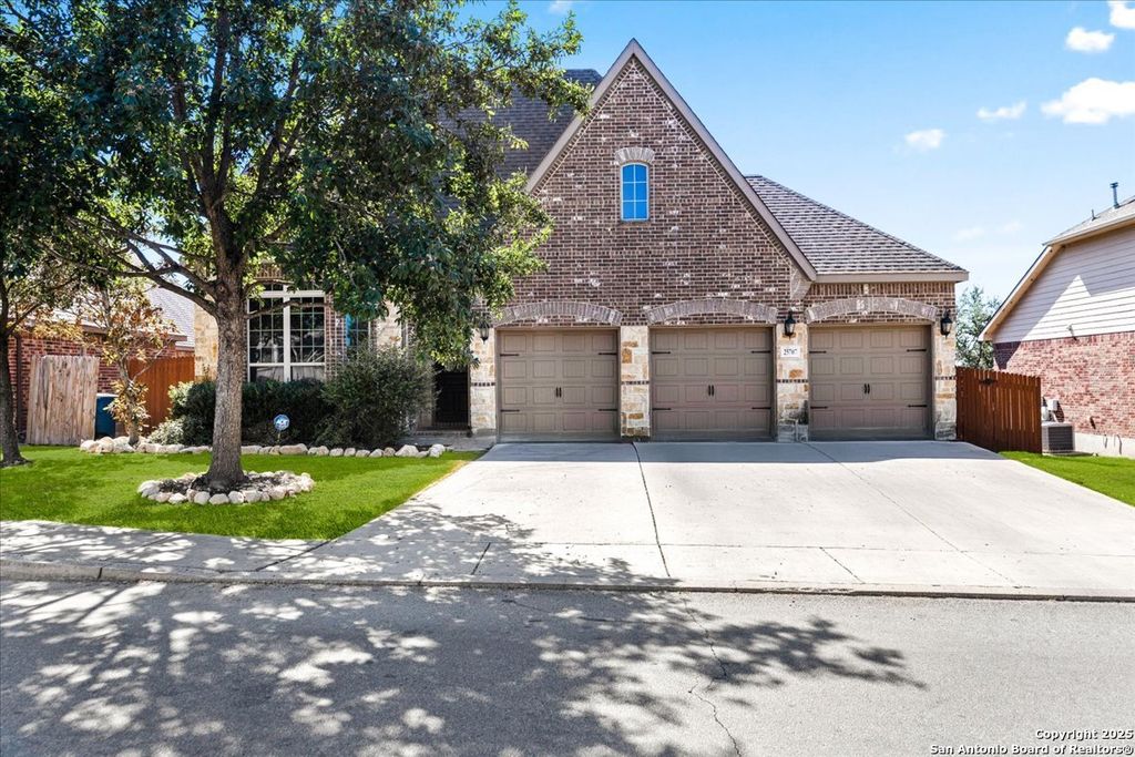 25707 Preserve Crst, San Antonio, TX 78261