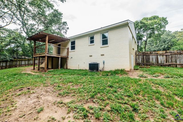 111 benton Avenue, Warner Robins, GA 31088