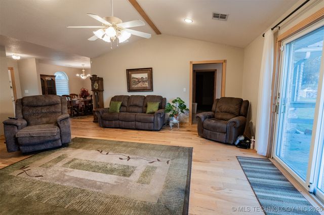 175 Baileys Bend, Mcalester, OK 74501