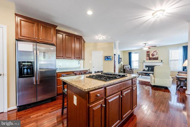 76 LANDMARK DR, Stafford, VA 22554
