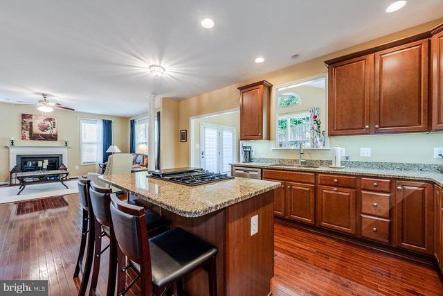 76 LANDMARK DR, Stafford, VA 22554