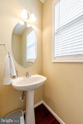 76 LANDMARK DR, Stafford, VA 22554