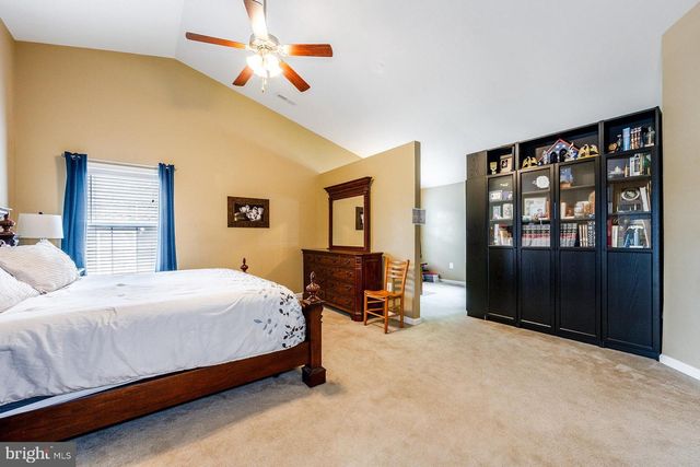 76 LANDMARK DR, Stafford, VA 22554