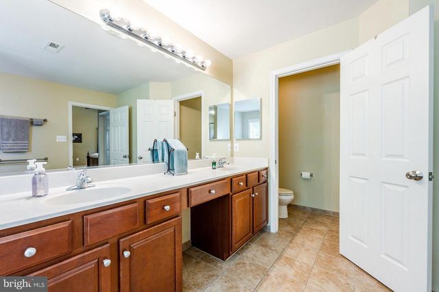 76 LANDMARK DR, Stafford, VA 22554