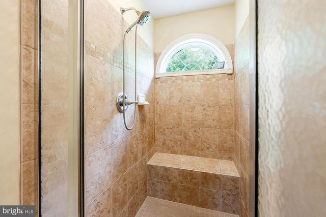 76 LANDMARK DR, Stafford, VA 22554