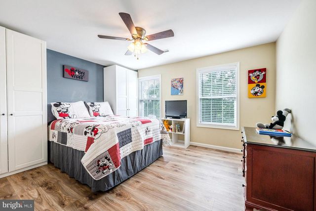 76 LANDMARK DR, Stafford, VA 22554