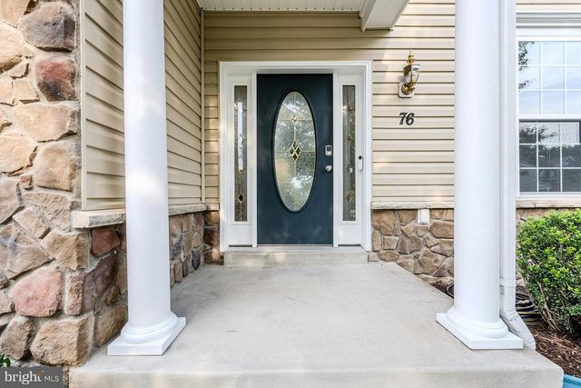 76 LANDMARK DR, Stafford, VA 22554