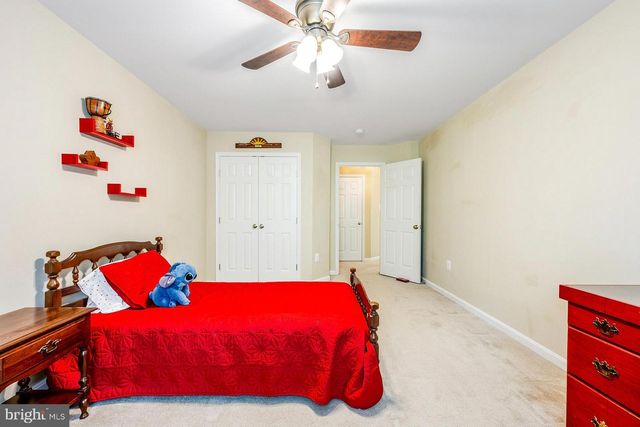 76 LANDMARK DR, Stafford, VA 22554