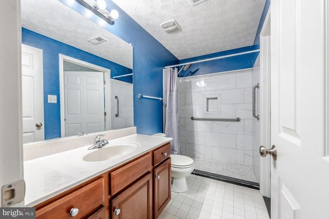 76 LANDMARK DR, Stafford, VA 22554