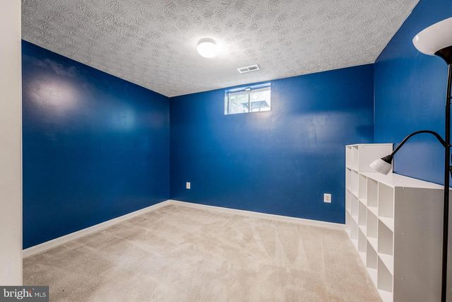 76 LANDMARK DR, Stafford, VA 22554