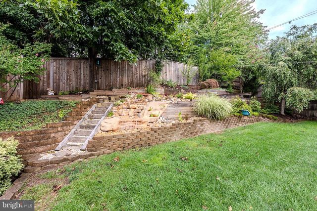 76 LANDMARK DR, Stafford, VA 22554