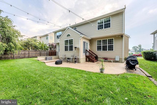 76 LANDMARK DR, Stafford, VA 22554