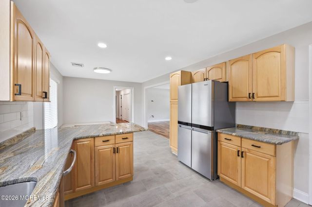 20 Middle Lane, Long Branch, NJ 07740