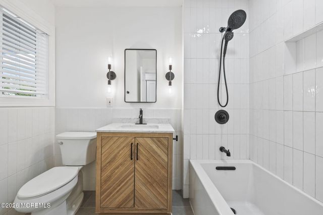 20 Middle Lane, Long Branch, NJ 07740