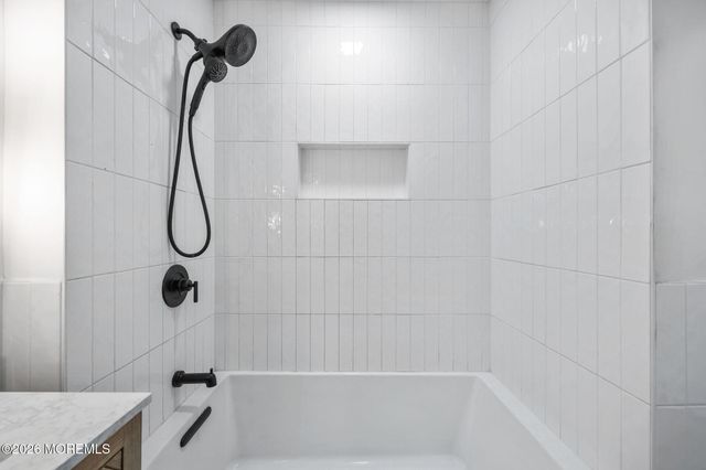 20 Middle Lane, Long Branch, NJ 07740